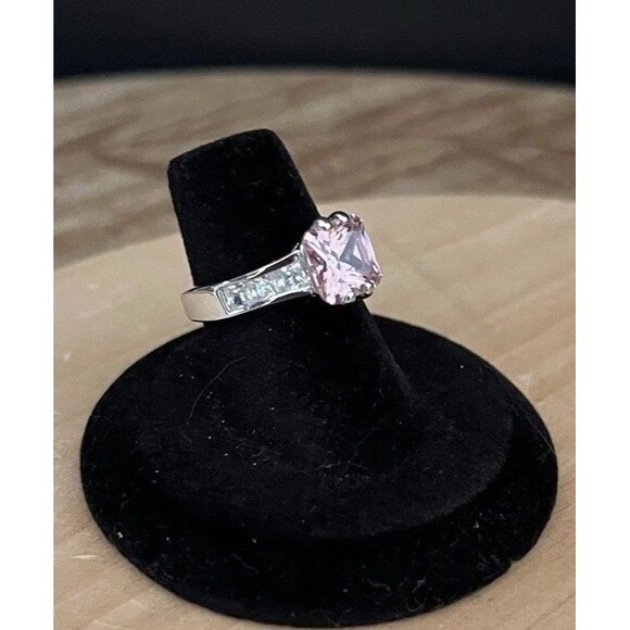 Pink and Clear Cubic Zirconia Silver Tone Solitaire Ring Sz 6 Marked GR - Picture 2 of 10